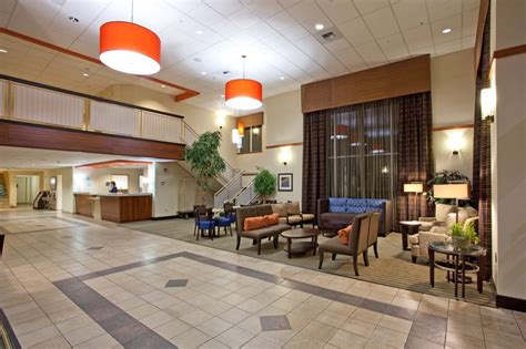Holiday Inn Express Suites Seattle Airport